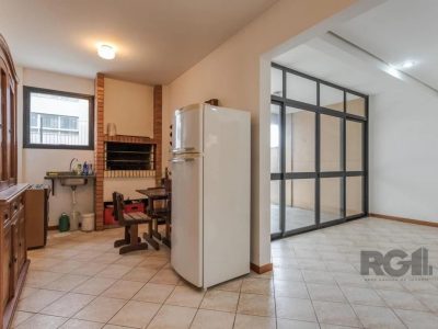 Cobertura à venda com 266m², 3 quartos, 1 suíte, 2 vagas no bairro Petrópolis em Porto Alegre - Foto 37