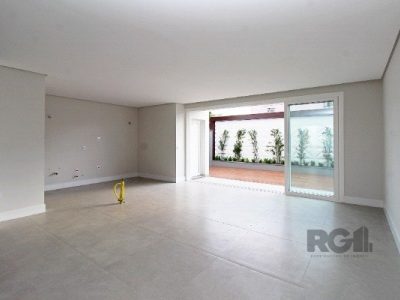 Casa Condominio à venda com 200m², 3 quartos, 3 suítes, 2 vagas no bairro Ipanema em Porto Alegre - Foto 5