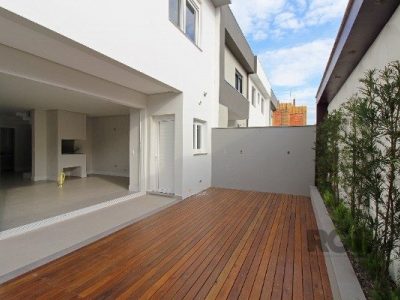 Casa Condominio à venda com 200m², 3 quartos, 3 suítes, 2 vagas no bairro Ipanema em Porto Alegre - Foto 8