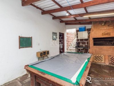 Casa à venda com 120m², 4 quartos, 1 vaga no bairro Medianeira em Porto Alegre - Foto 9