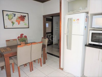 Apartamento à venda com 111m², 3 quartos, 1 suíte, 1 vaga no bairro Petrópolis em Porto Alegre - Foto 18