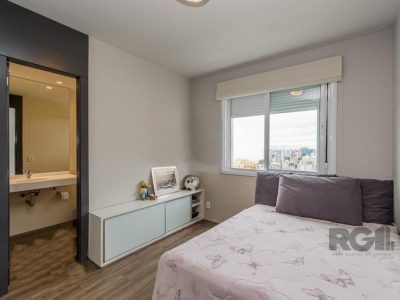 Apartamento à venda com 231m², 3 quartos, 3 suítes, 3 vagas no bairro Bela Vista em Porto Alegre - Foto 11