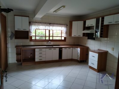 Casa à venda com 220m², 3 quartos, 1 suíte, 4 vagas no bairro Ipanema em Porto Alegre - Foto 28