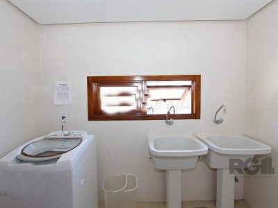 Apartamento à venda com 103m², 2 quartos, 1 suíte, 2 vagas no bairro Cidade Baixa em Porto Alegre - Foto 12