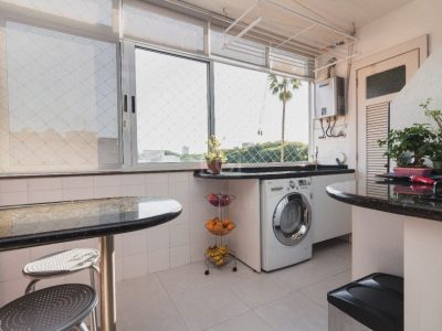 Apartamento à venda com 130m², 3 quartos, 1 suíte, 2 vagas no bairro Independência em Porto Alegre - Foto 6