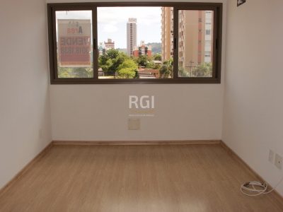 Apartamento à venda com 56m², 2 quartos, 1 suíte, 1 vaga no bairro Partenon em Porto Alegre - Foto 3