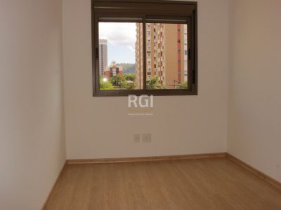 Apartamento à venda com 56m², 2 quartos, 1 suíte, 1 vaga no bairro Partenon em Porto Alegre - Foto 11