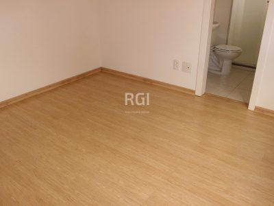 Apartamento à venda com 56m², 2 quartos, 1 suíte, 1 vaga no bairro Partenon em Porto Alegre - Foto 13