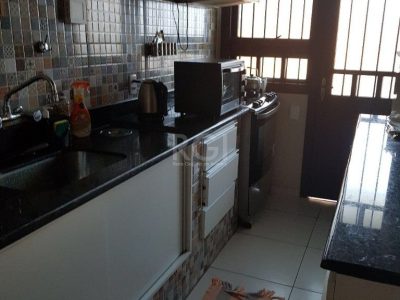 Casa à venda com 244m², 5 quartos, 3 suítes, 6 vagas no bairro Cristal em Porto Alegre - Foto 18