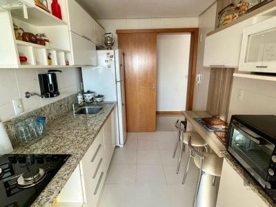 Apartamento à venda com 83m², 3 quartos, 1 suíte, 1 vaga no bairro Santana em Porto Alegre - Foto 13