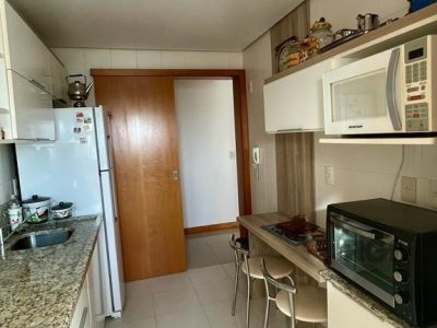 Apartamento à venda com 83m², 3 quartos, 1 suíte, 1 vaga no bairro Santana em Porto Alegre - Foto 14