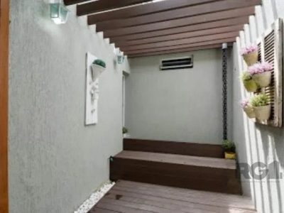 Casa à venda com 196m², 3 quartos, 1 suíte, 4 vagas no bairro Glória em Porto Alegre - Foto 26