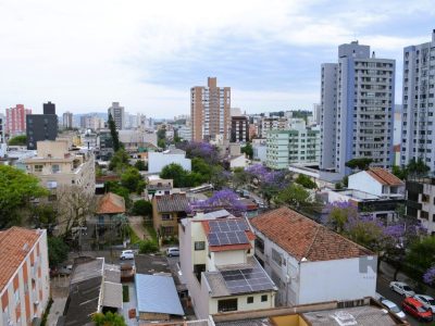 Apartamento à venda com 75m², 2 quartos, 1 suíte, 2 vagas no bairro Menino Deus em Porto Alegre - Foto 25