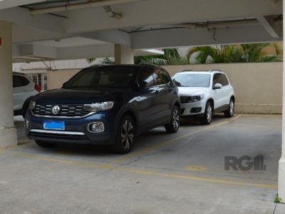 Apartamento à venda com 75m², 2 quartos, 1 suíte, 2 vagas no bairro Menino Deus em Porto Alegre - Foto 30