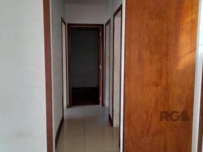 Casa à venda com 104m², 3 quartos, 1 vaga no bairro Santa Tereza em Porto Alegre - Foto 5