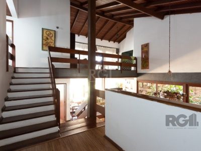 Casa à venda com 519m², 4 quartos, 2 suítes, 4 vagas no bairro Cristal em Porto Alegre - Foto 34