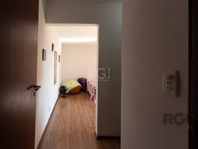 Casa à venda com 519m², 4 quartos, 2 suítes, 4 vagas no bairro Cristal em Porto Alegre - Foto 43