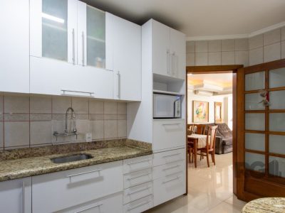 Apartamento à venda com 136m², 3 quartos, 1 suíte, 1 vaga no bairro Cristal em Porto Alegre - Foto 17