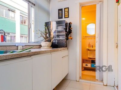 Apartamento à venda com 98m², 3 quartos, 1 vaga no bairro Vila Ipiranga em Porto Alegre - Foto 17