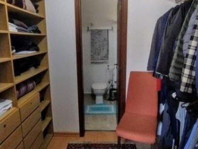 Casa à venda com 248m², 3 quartos, 1 suíte, 2 vagas no bairro Ipanema em Porto Alegre - Foto 10