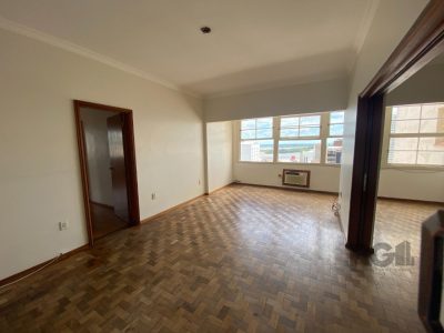 Apartamento à venda com 156m², 4 quartos, 1 suíte, 1 vaga no bairro Centro Histórico em Porto Alegre - Foto 8