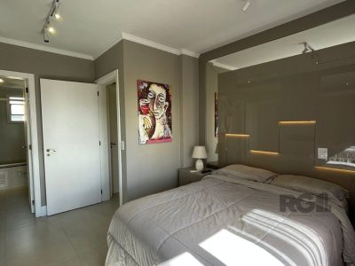 Cobertura à venda com 209m², 3 quartos, 1 suíte, 2 vagas no bairro Chácara das Pedras em Porto Alegre - Foto 25