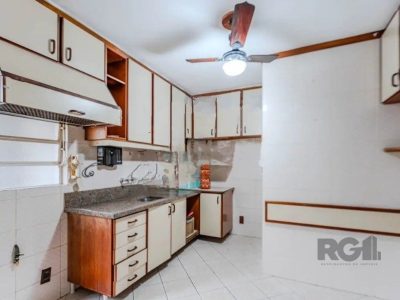 Apartamento à venda com 94m², 3 quartos, 1 suíte, 2 vagas no bairro Auxiliadora em Porto Alegre - Foto 15