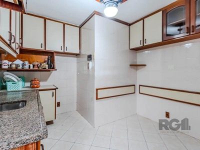 Apartamento à venda com 94m², 3 quartos, 1 suíte, 2 vagas no bairro Auxiliadora em Porto Alegre - Foto 16