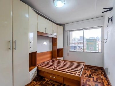 Apartamento à venda com 94m², 3 quartos, 1 suíte, 2 vagas no bairro Auxiliadora em Porto Alegre - Foto 7