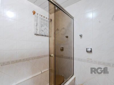 Apartamento à venda com 94m², 3 quartos, 1 suíte, 2 vagas no bairro Auxiliadora em Porto Alegre - Foto 13