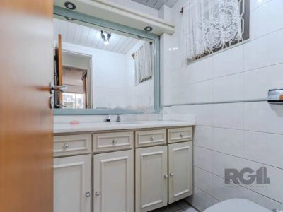 Apartamento à venda com 94m², 3 quartos, 1 suíte, 2 vagas no bairro Auxiliadora em Porto Alegre - Foto 14