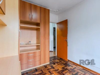 Apartamento à venda com 94m², 3 quartos, 1 suíte, 2 vagas no bairro Auxiliadora em Porto Alegre - Foto 11