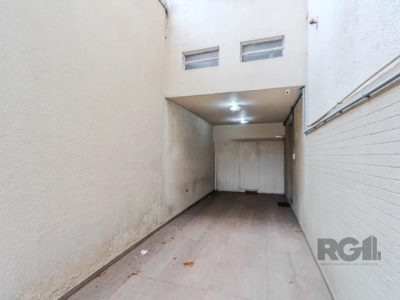 Apartamento à venda com 94m², 3 quartos, 1 suíte, 2 vagas no bairro Auxiliadora em Porto Alegre - Foto 24