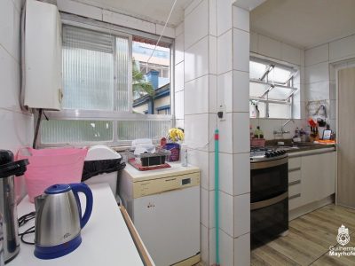 Apartamento à venda com 97m², 3 quartos, 1 suíte, 1 vaga no bairro Moinhos de Vento em Porto Alegre - Foto 10