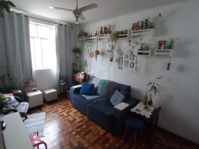 Apartamento à venda com 63m², 2 quartos, 1 vaga no bairro Partenon em Porto Alegre - Foto 3