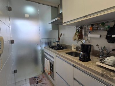 Apartamento à venda com 79m², 2 quartos, 1 suíte, 2 vagas no bairro Petrópolis em Porto Alegre - Foto 7