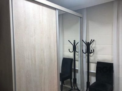 Apartamento à venda com 72m², 2 quartos, 1 suíte, 1 vaga no bairro Partenon em Porto Alegre - Foto 9