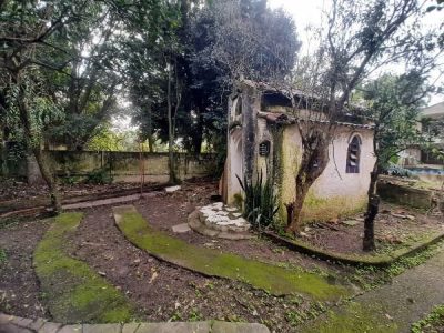 Casa à venda com 200m², 4 quartos, 1 suíte, 2 vagas no bairro Cristal em Porto Alegre - Foto 32