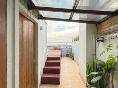 Casa à venda com 212m², 3 quartos, 1 suíte, 3 vagas no bairro Ipanema em Porto Alegre - Foto 16