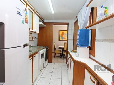 Apartamento à venda com 91m², 3 quartos, 1 suíte, 2 vagas no bairro Petrópolis em Porto Alegre - Foto 12