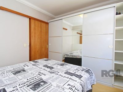 Apartamento à venda com 91m², 3 quartos, 1 suíte, 2 vagas no bairro Petrópolis em Porto Alegre - Foto 20