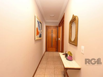 Apartamento à venda com 91m², 3 quartos, 1 suíte, 2 vagas no bairro Petrópolis em Porto Alegre - Foto 5