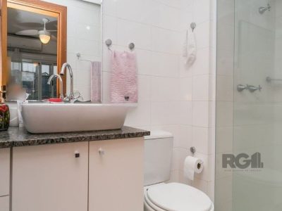 Apartamento à venda com 70m², 3 quartos, 1 suíte, 1 vaga no bairro Partenon em Porto Alegre - Foto 8