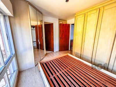 Cobertura à venda com 90m², 2 quartos, 1 suíte, 1 vaga no bairro Mont Serrat em Porto Alegre - Foto 17