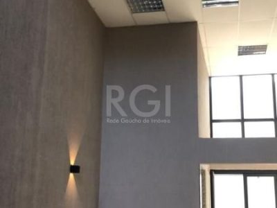 Predio à venda com 1.024m², 9 vagas no bairro São João em Porto Alegre - Foto 48