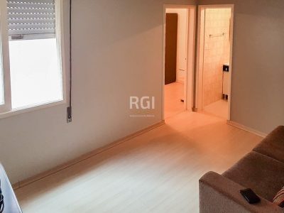 Apartamento à venda com 42m², 1 quarto, 1 vaga no bairro Cidade Baixa em Porto Alegre - Foto 2