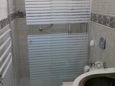 Apartamento à venda com 104m², 3 quartos, 1 suíte, 1 vaga no bairro Cidade Baixa em Porto Alegre - Foto 3