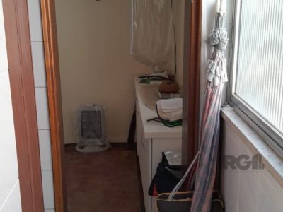 Apartamento à venda com 104m², 3 quartos, 1 suíte, 1 vaga no bairro Cidade Baixa em Porto Alegre - Foto 18