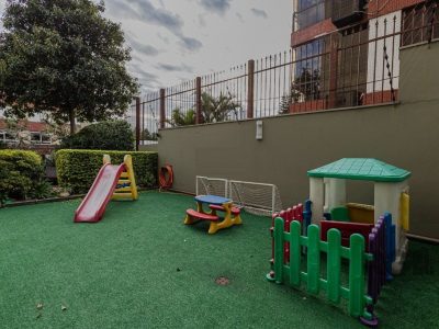 Apartamento à venda com 96m², 3 quartos, 1 suíte, 2 vagas no bairro Auxiliadora em Porto Alegre - Foto 8