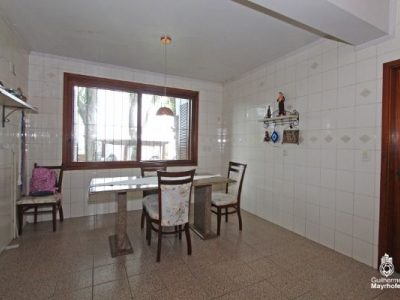 Casa à venda com 629m², 5 quartos, 4 suítes, 4 vagas no bairro Ipanema em Porto Alegre - Foto 32